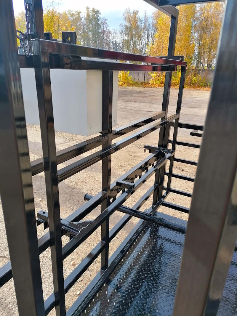 Станок для фиксации КРС с весами